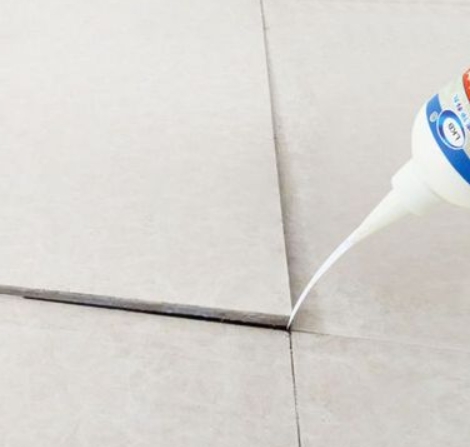 连城瓷砖空鼓维修公司分享卫生间瓷砖脱落的原因可能有以下几点